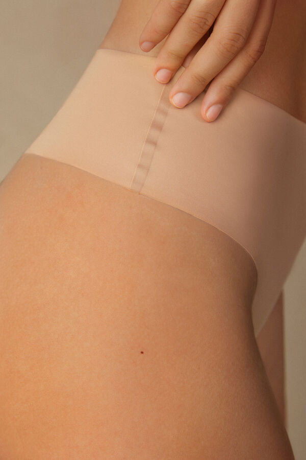 Intimssimi High waist Στρινγκ in Seamless Ultralight Microfiber Natural | EGRHC21393